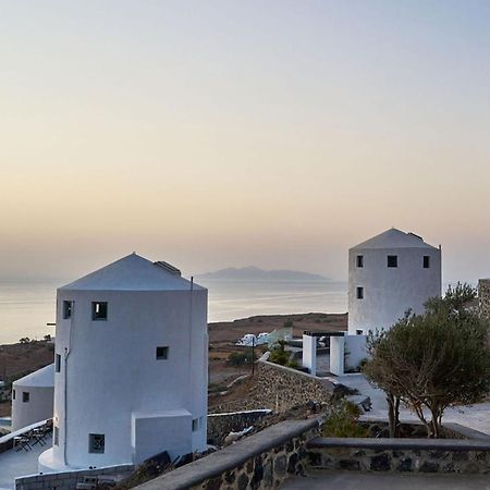 אימרוביגלי Topos Exclusive Santorini מראה חיצוני תמונה