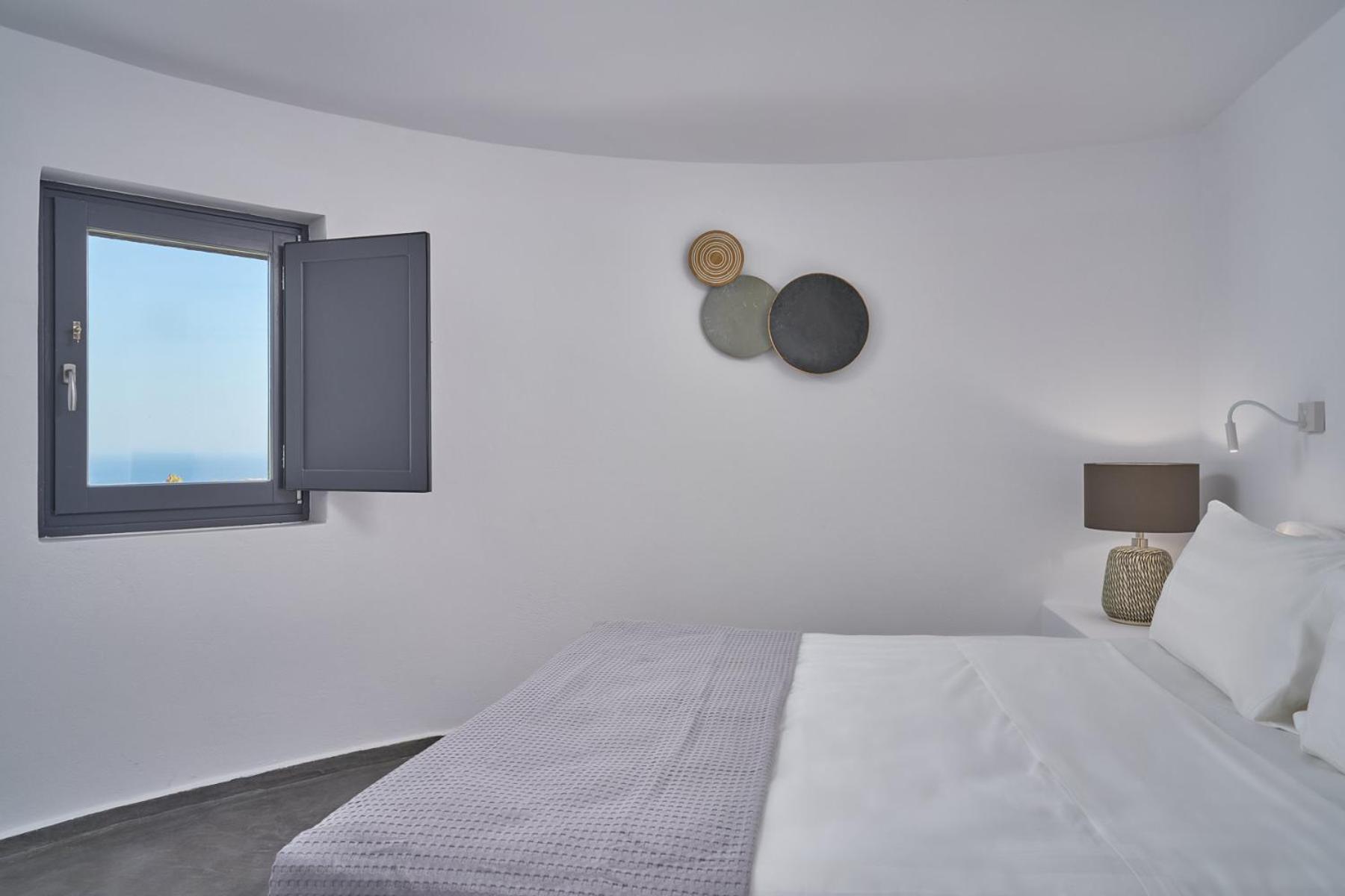 אימרוביגלי Topos Exclusive Santorini מראה חיצוני תמונה